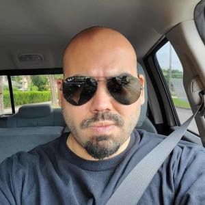 Meet your Posher, Lenier